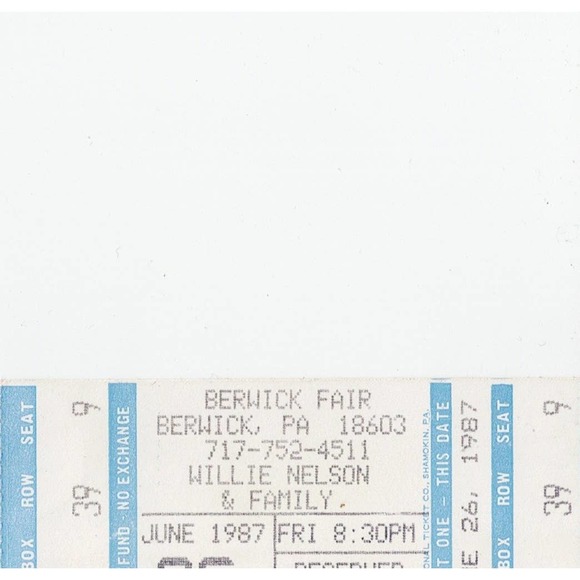 Willie Nelson Autographed Lot June 26 Berwick PA Fair Photograph Stub Headband - Picture 4 of 6